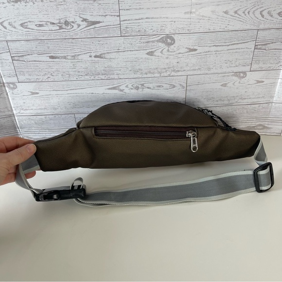 Adler Leather Brown Belt Bag Travel - Picture 3 of 8